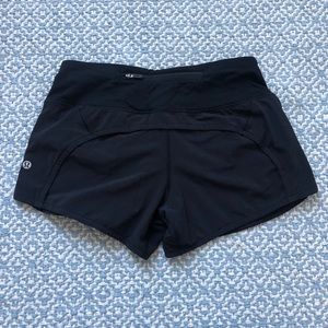 Lululemon Run Times Short II 4” Black Size 2